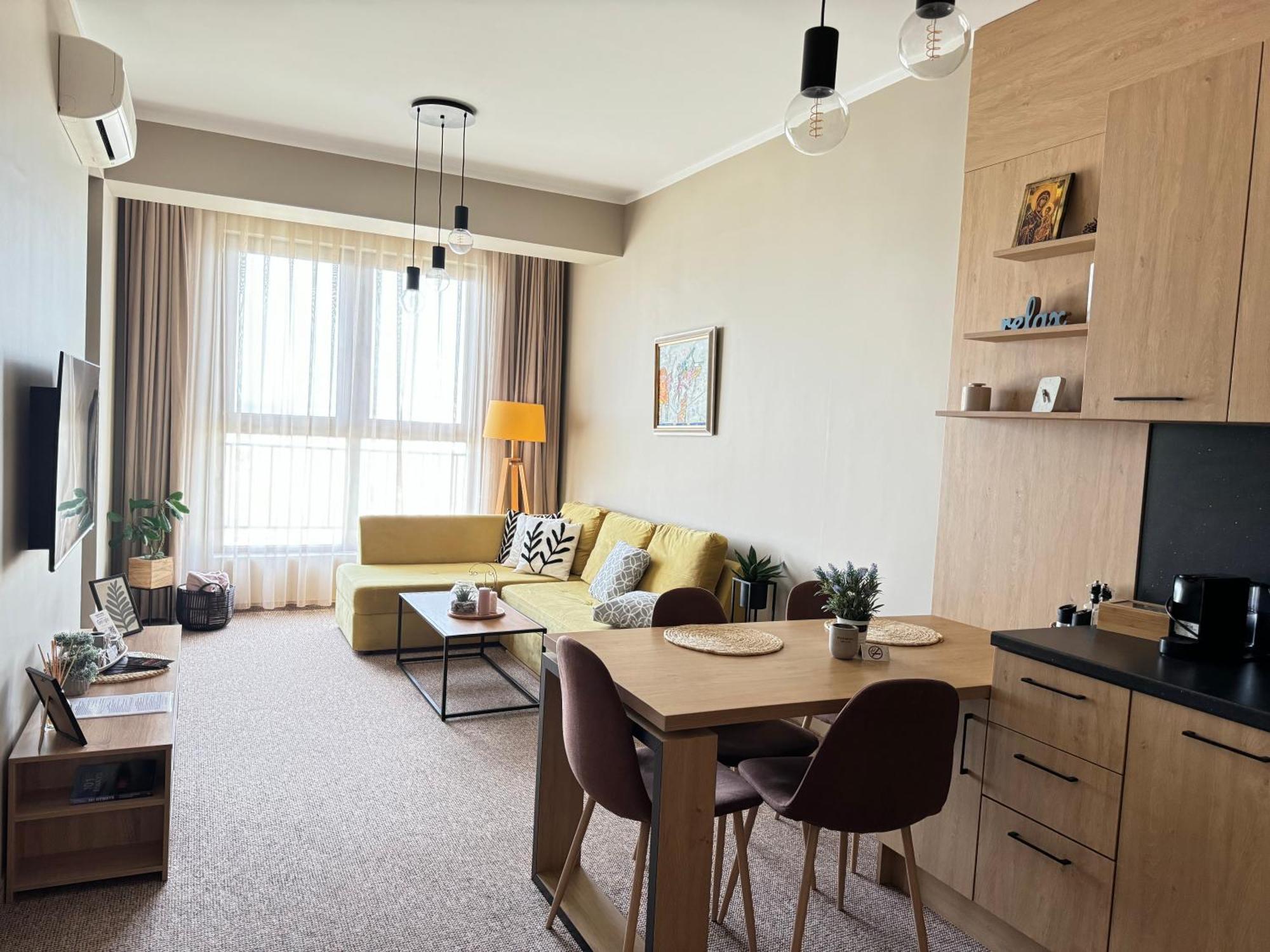 City View In Residences Μπουργκάς Δωμάτιο φωτογραφία